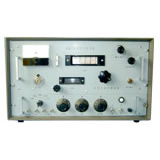 ��׼�ź�ԴXB7