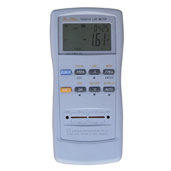 �ֳ�ʽLCR���ֵ���TH2821A